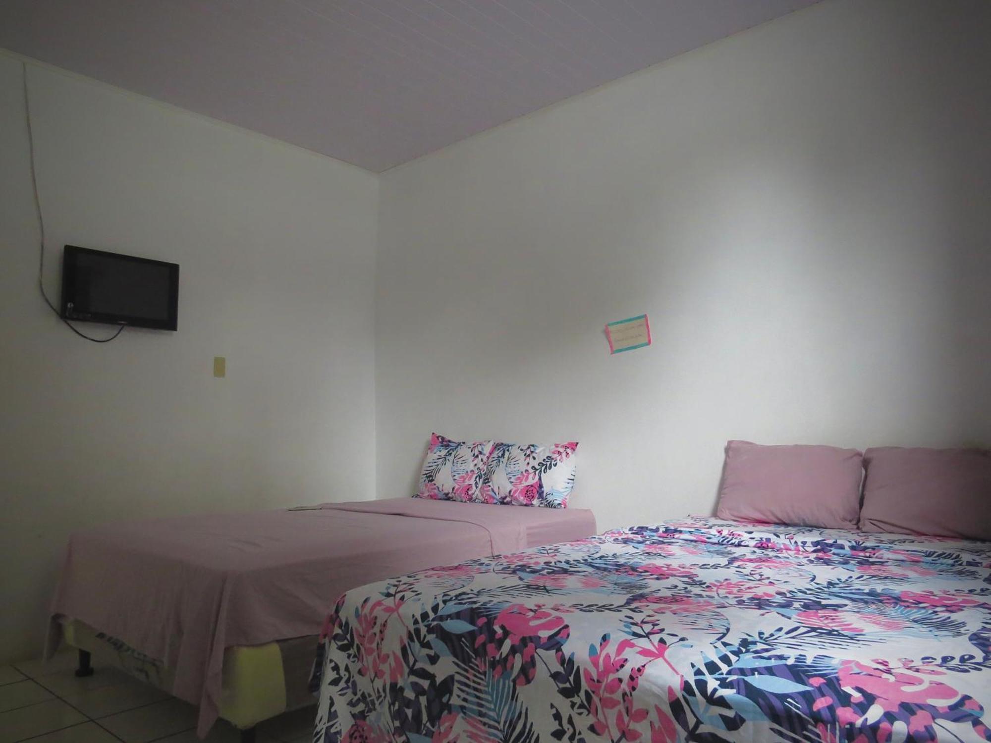 Apartamento Rose House Manuel Antonio Quepos Exterior foto